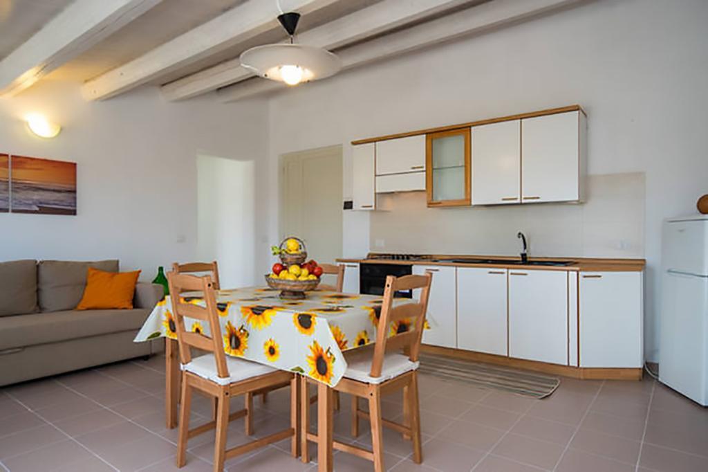 La Giara - Holiday Apartments Sampieri Eksteriør bilde